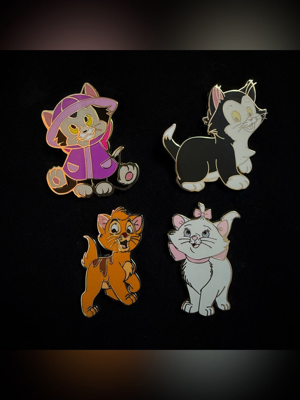 Disney Pins: Disney Cats Lot